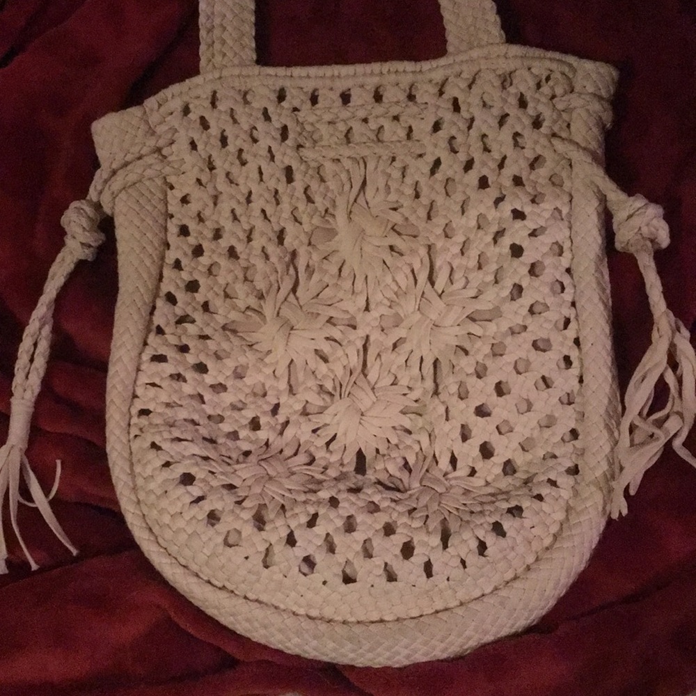 Merona hobo bag with texture pattern - Picture 3 of 3